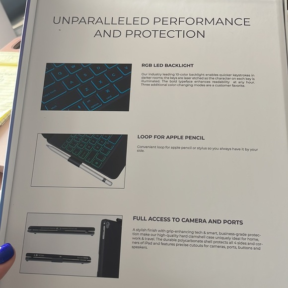 iPad Keyboard Case *Mint Condition* - Picture 10 of 11